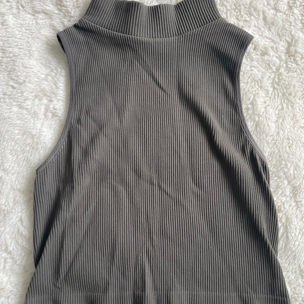 Lane 201 By Together Gray Ribbed Tank Crop Top